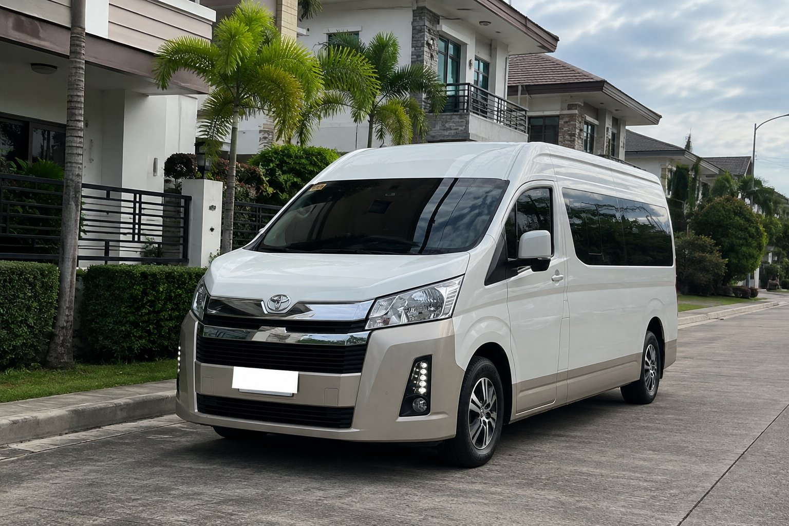Toyota Grandia Tourer or Similar